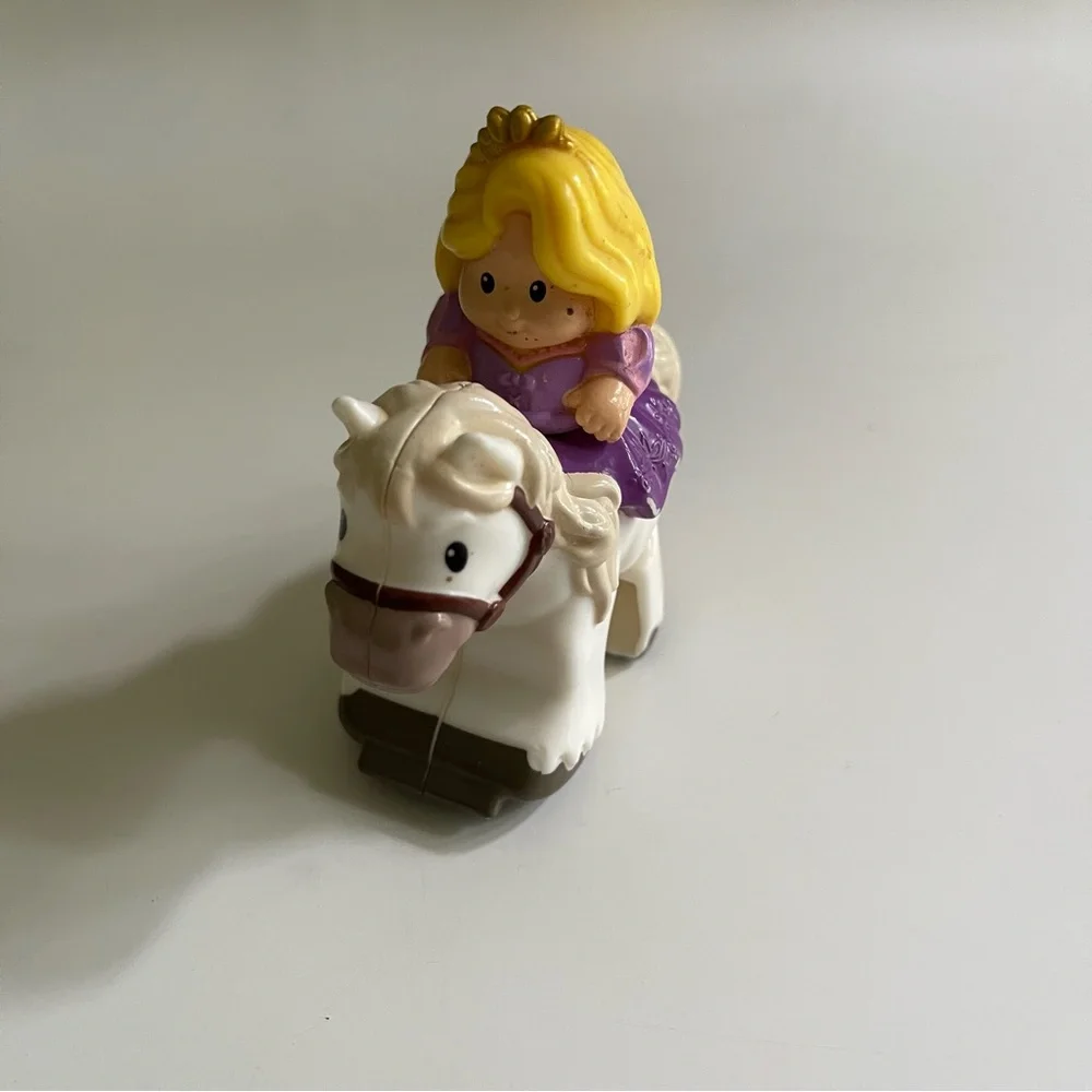 Fisher-Price Little People Klip Klop Rapunzel